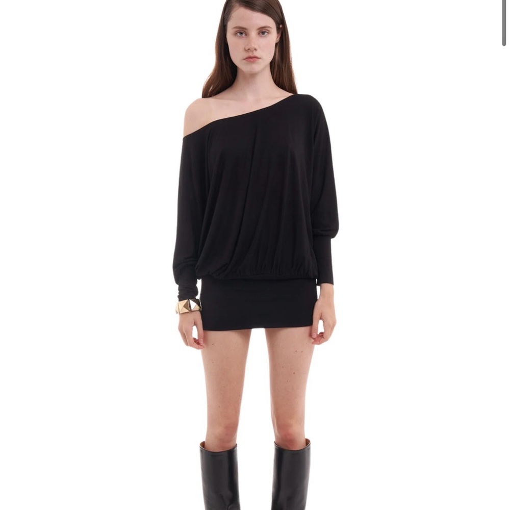 Elegant Black Long Sleeve Dress